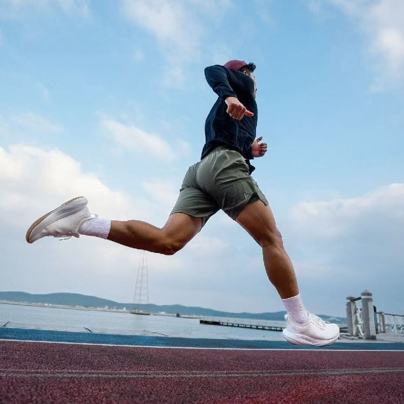 Zapatillas de Running de Lujo  - Men'S Shoes X Wide reseña y precio